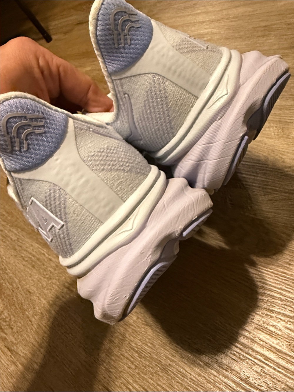 Hoka Clifton 9 Women's Light Lavender/Light Gray Running Sneakers - Picture 6 of 16